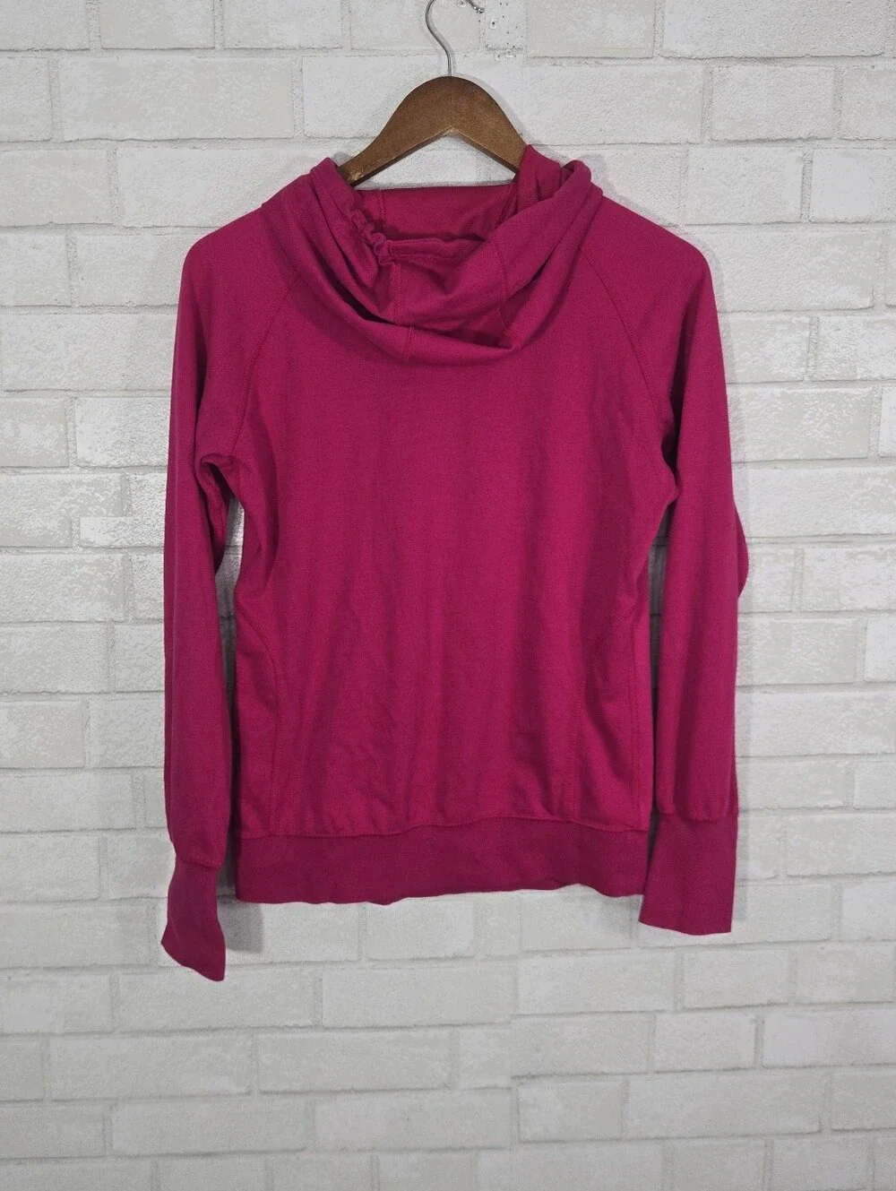 NIKE 1/4 zip hooded sweatshirt